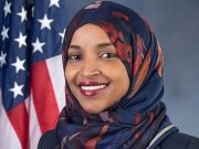 Ciidanka ICE oo Minesota oo ku Xiray Wiil ay Dhashay Ilhaan Omar