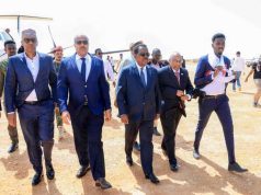 Wafdi Wasiiro ah iyo Gudoomiye Ku Xigeenka Aqalka Sare oo gaaray Laascaanood