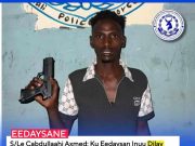 Booliska Somaliya oo Gacanta ku soo dhigay Askari Dilay Darawal Bajaajle ah