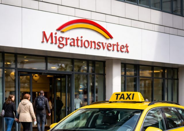 Taxi iyo Migrationsverket